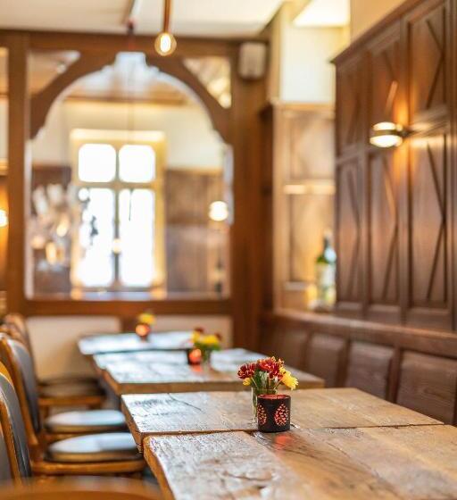 בית מלון כפרי Hof Ehrenfels