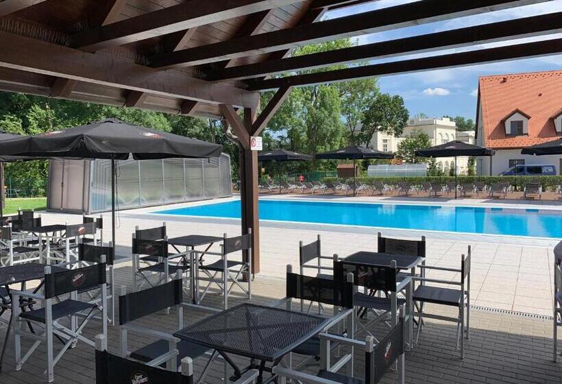 ホテル Hraniční Zámeček