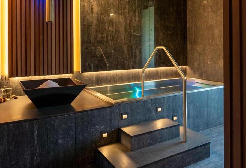 ホテル Hraniční Zámeček