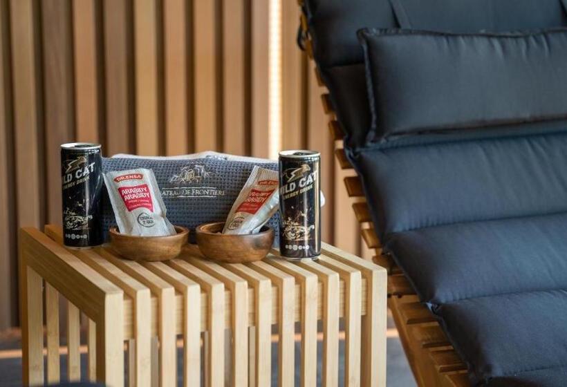 ホテル Hraniční Zámeček