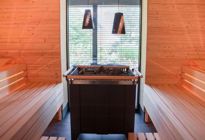 ホテル Hraniční Zámeček