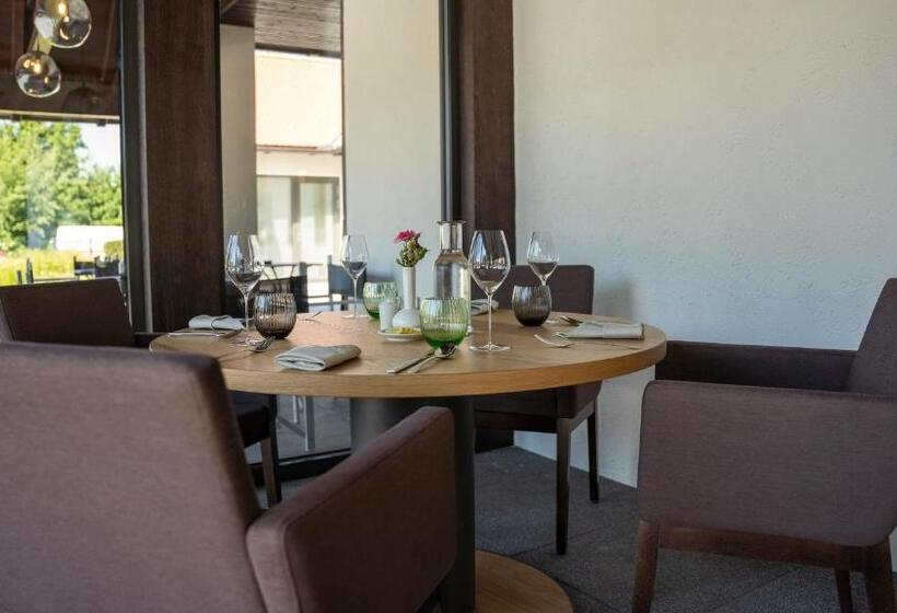 ホテル Hraniční Zámeček