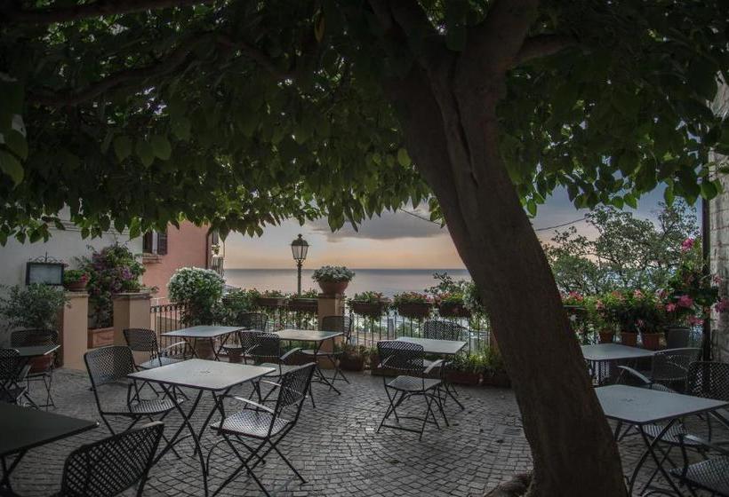 בית מלון כפרי Locanda Rocco