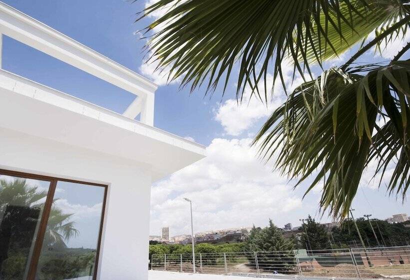 هتل Villa Landolina