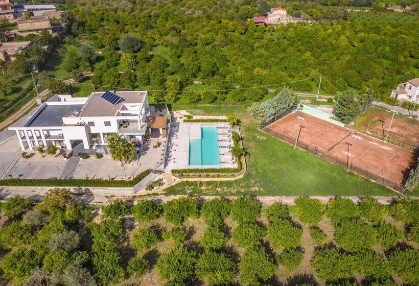 هتل Villa Landolina