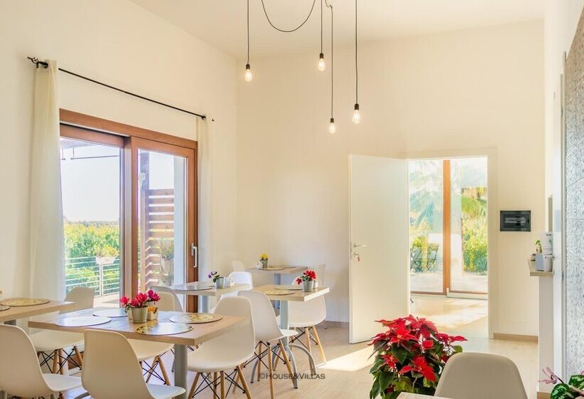 هتل Villa Landolina