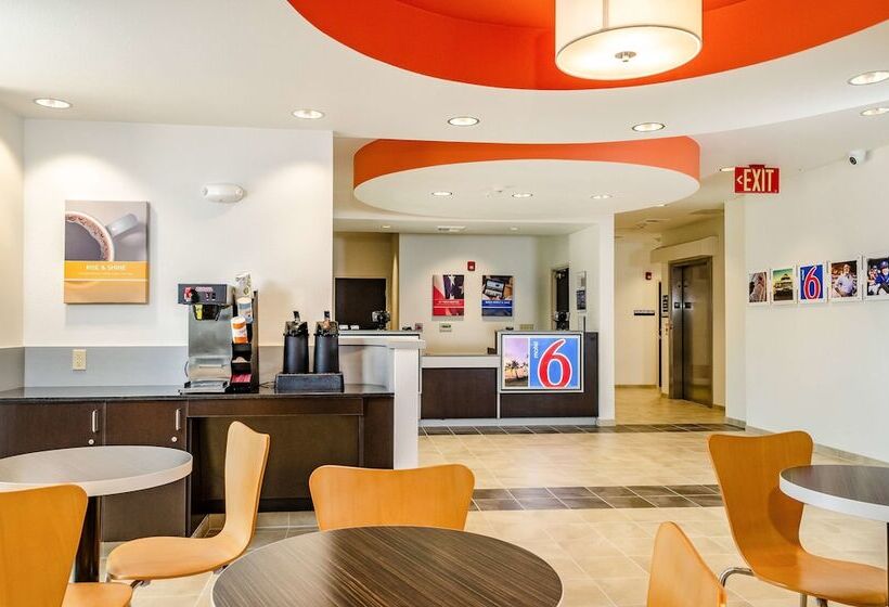 Motel 6 Livingston, Ca   Merced County