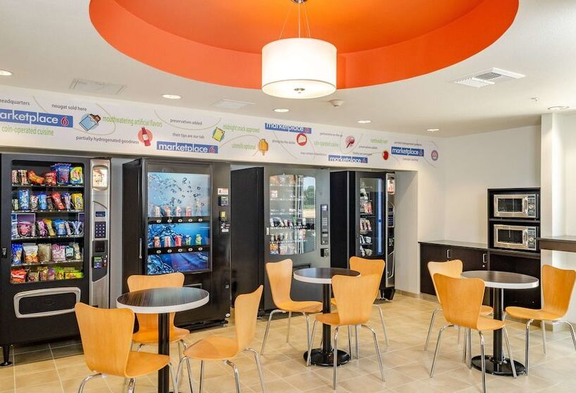 Motel 6 Livingston, Ca   Merced County