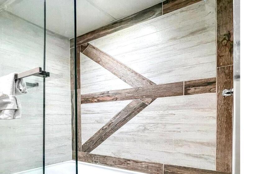 Penn Lodge Hotel & Suites Philadelphia   Bensalem