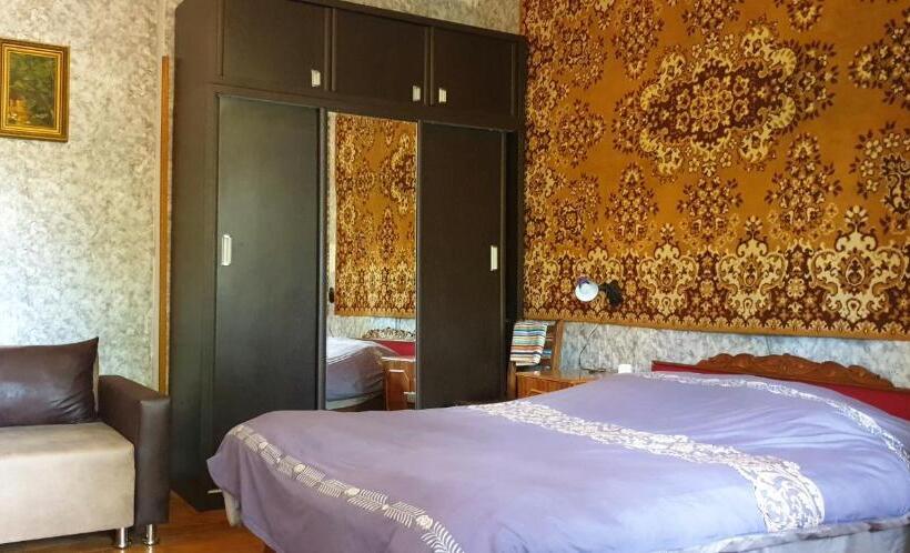 پانسیون Babibu