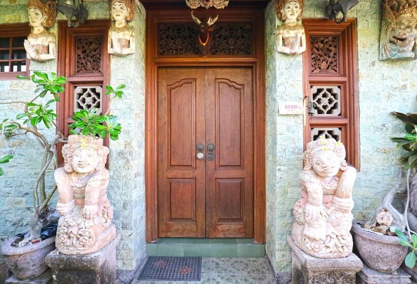 膳宿费 Bamboo Inn Kuta