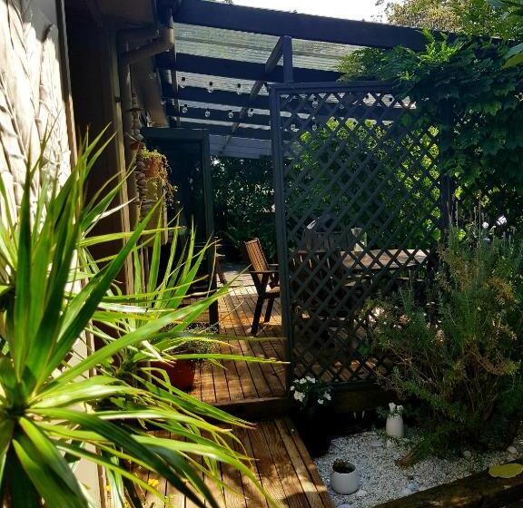 פנסיון Estuary Retreat Whangamata