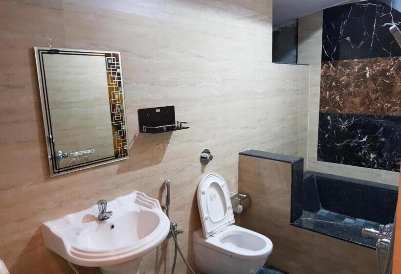 פנסיון Godwill Casa Varca