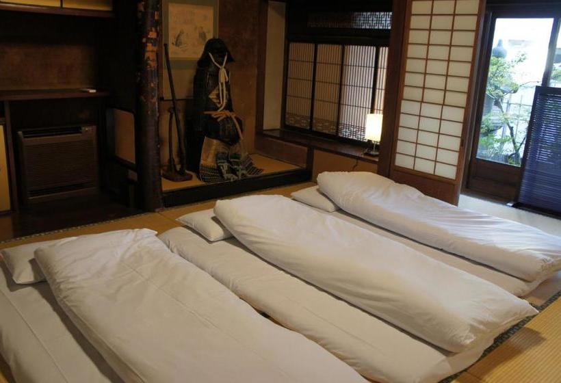 ペンション In Bloom Beppu