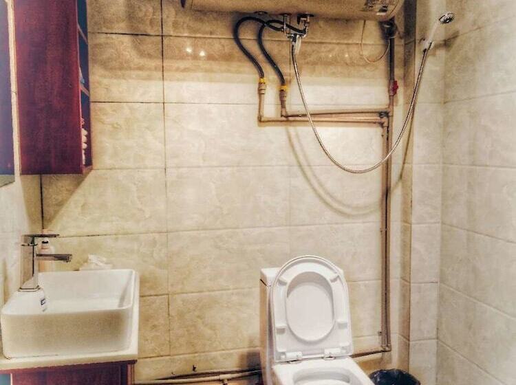 بنسيون Zishuo Zihua Guest House