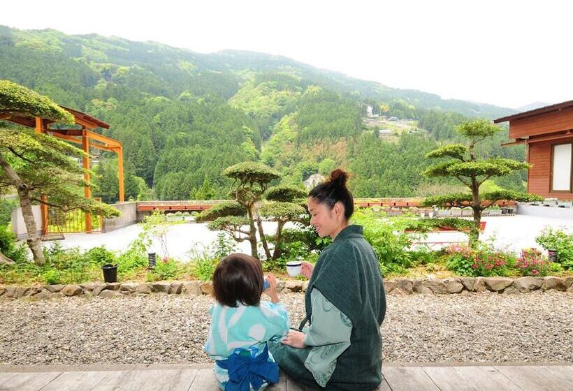 ריוקאן Kazuraya