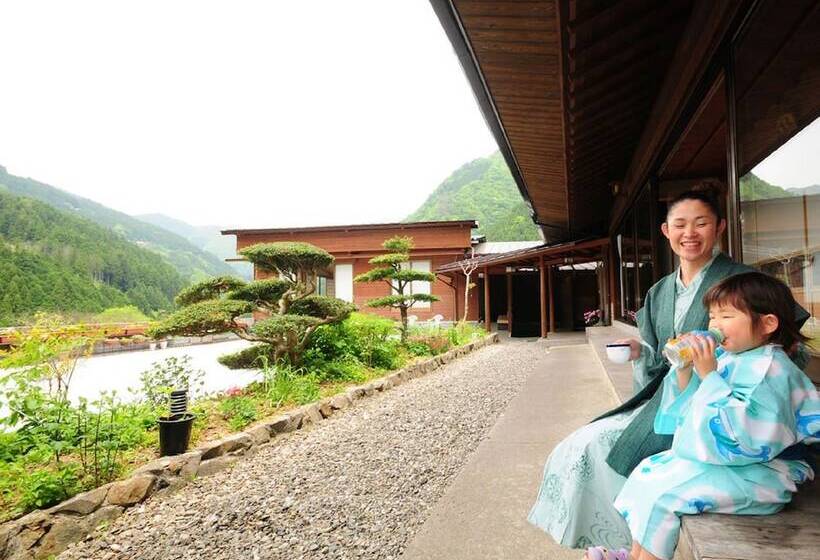 ريوكان Kazuraya