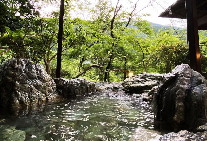 旅館 Kazuraya