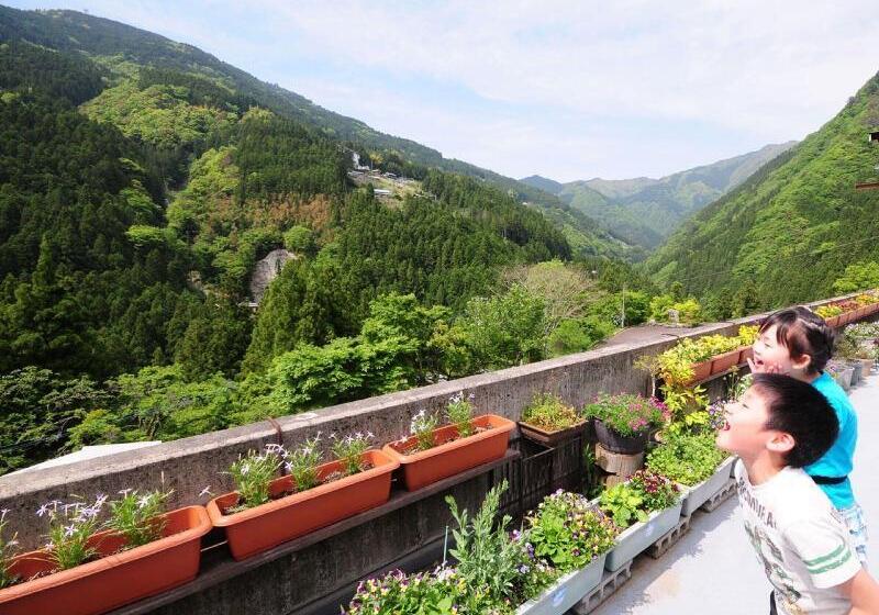 ריוקאן Kazuraya