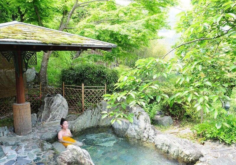 ריוקאן Kazuraya