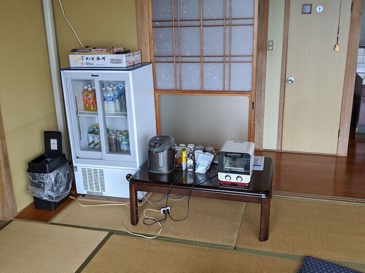 ריוקאן Minshuku Kamagari