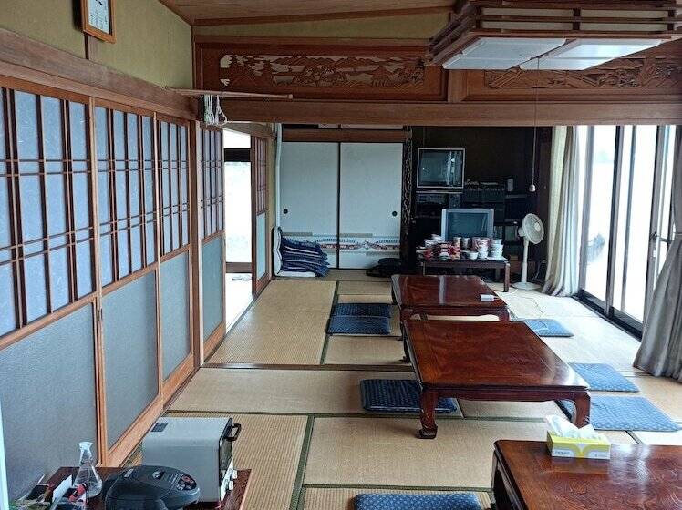 ריוקאן Minshuku Kamagari