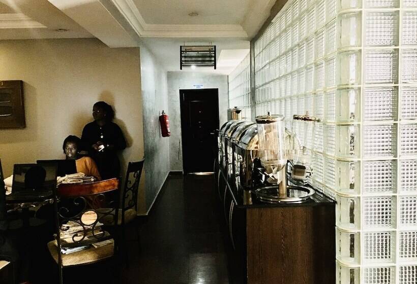 ユースホステル Ibd International Hotels Limited