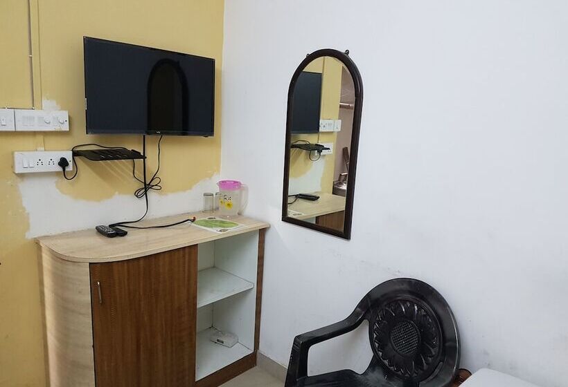 هتل Jimmy Guest House