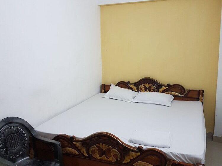 هتل Jimmy Guest House