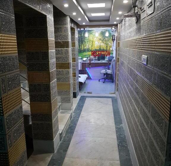 هتل Jimmy Guest House