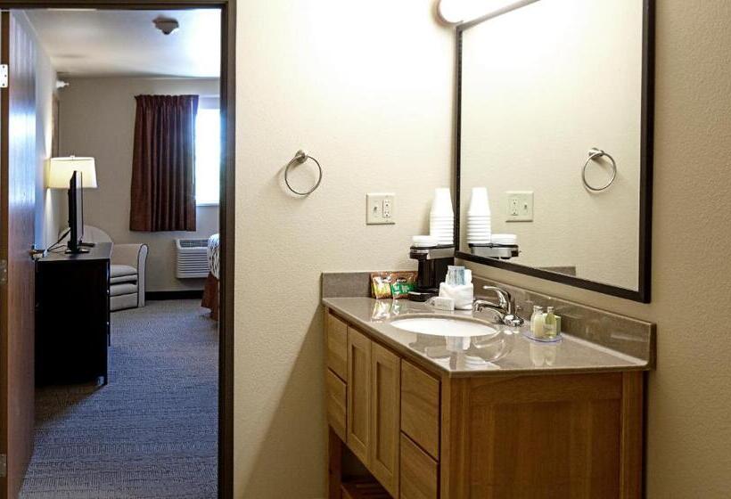 Отель Newcastle Lodge & Convention Center