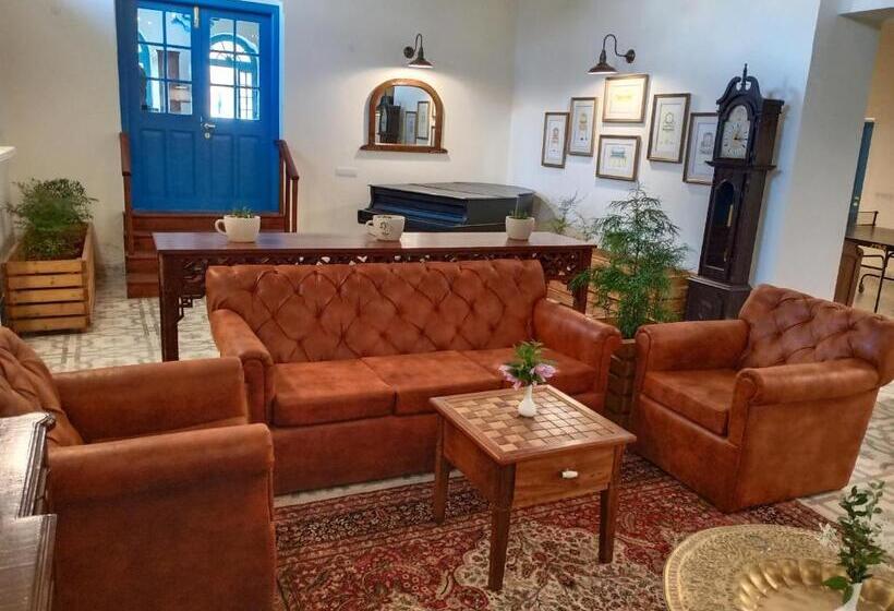 בית מלון כפרי Pine Retreat Mallroad