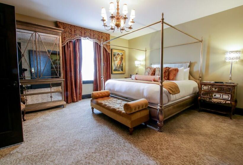 호텔 The Detroit Club