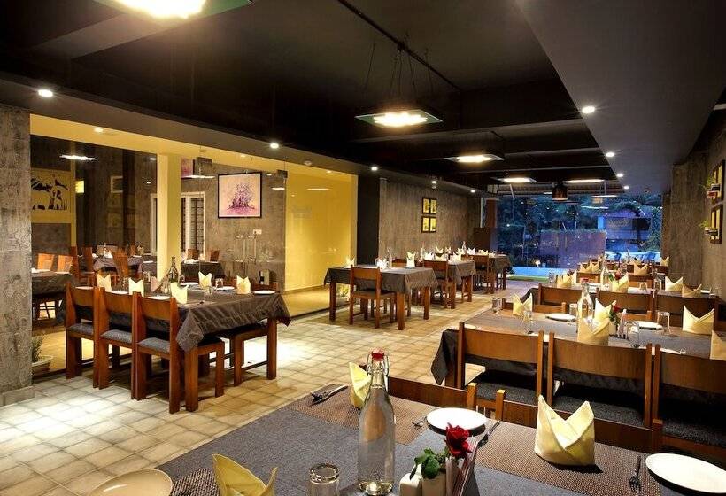 هتل Woodnote Thekkady