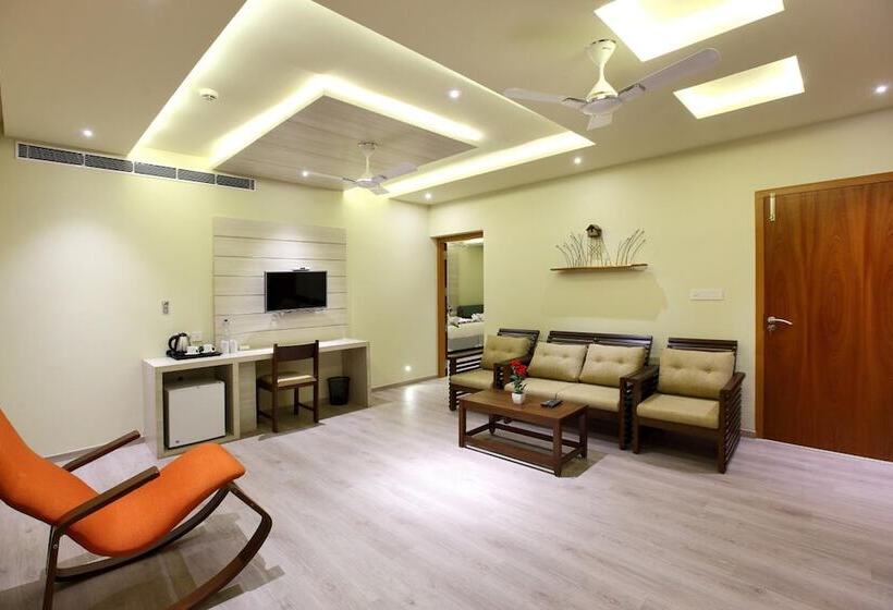 هتل Woodnote Thekkady