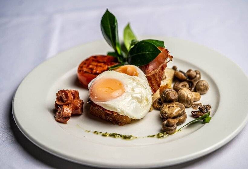 پانسیون Bakenskraal Ostrich Palace