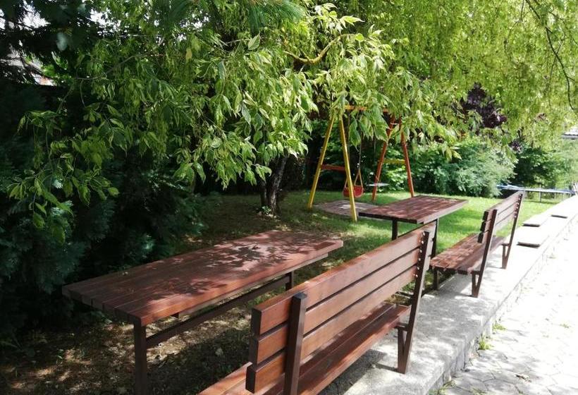 پانسیون Gostilna S Prenočišči Pav