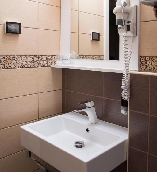 پانسیون Gostilna S Prenočišči Pav