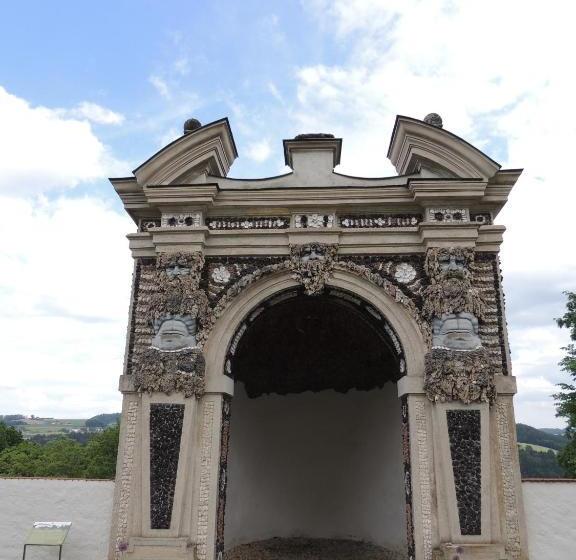 פנסיון Gästehaus Mälzerei Auf Schloss Neuburg Am Inn
