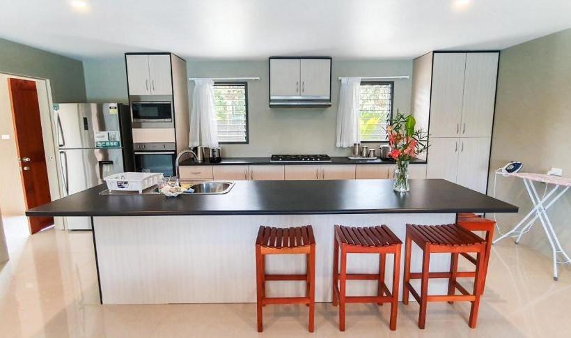 펜션 Island Villas Pacific Harbour