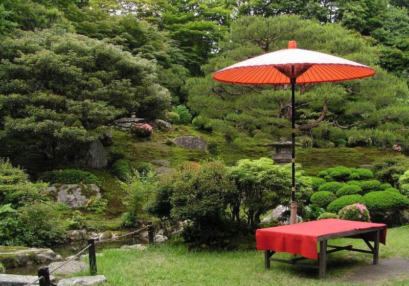 פנסיון Koke Musu Inn