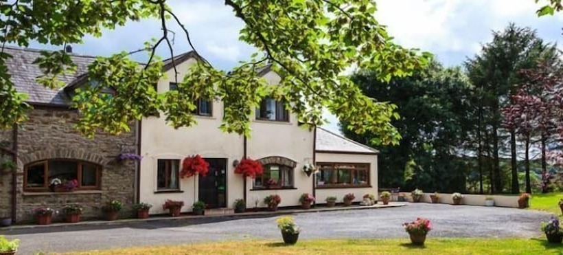 بنسيون Langdon Farm Guest House