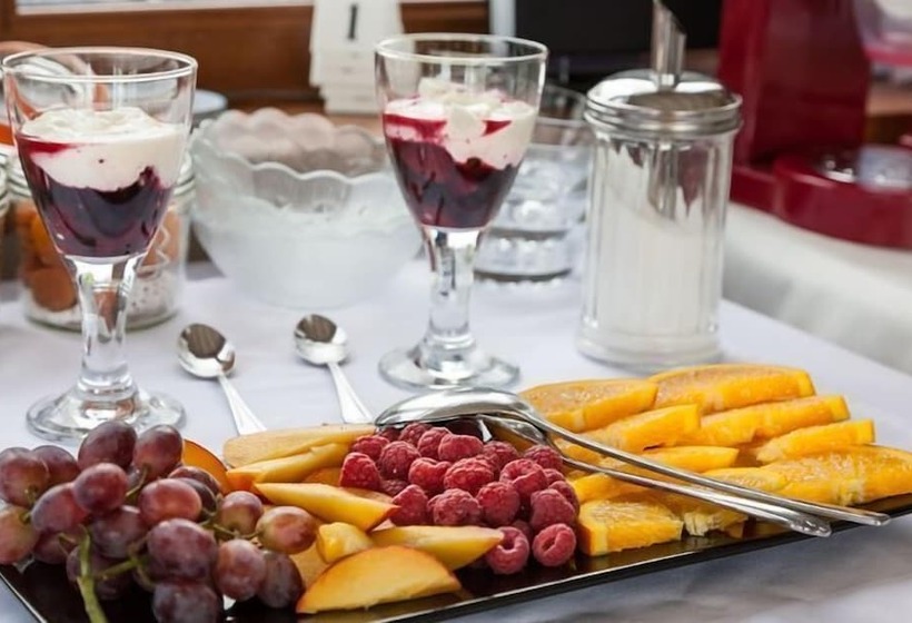 بنسيون Langdon Farm Guest House