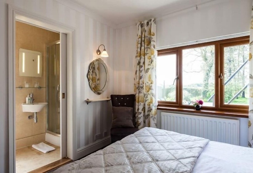 بنسيون Langdon Farm Guest House