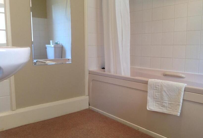 Пансион Peak Weavers