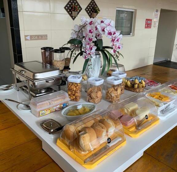 ペンション Pousada Maanaim