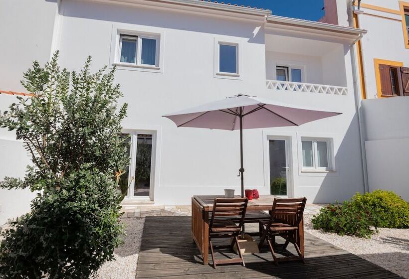 Пансион Raminhos Guest House