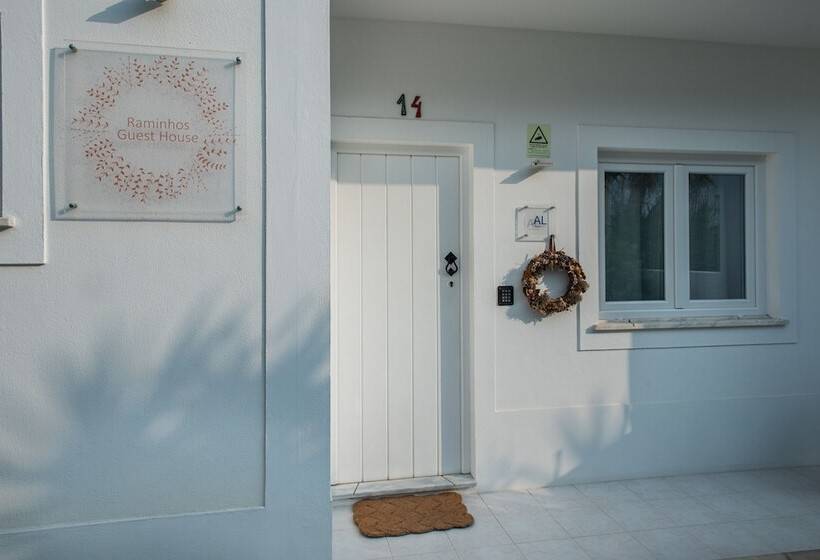 Пансион Raminhos Guest House