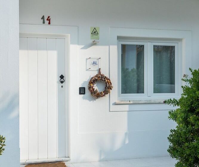 پانسیون Raminhos Guest House