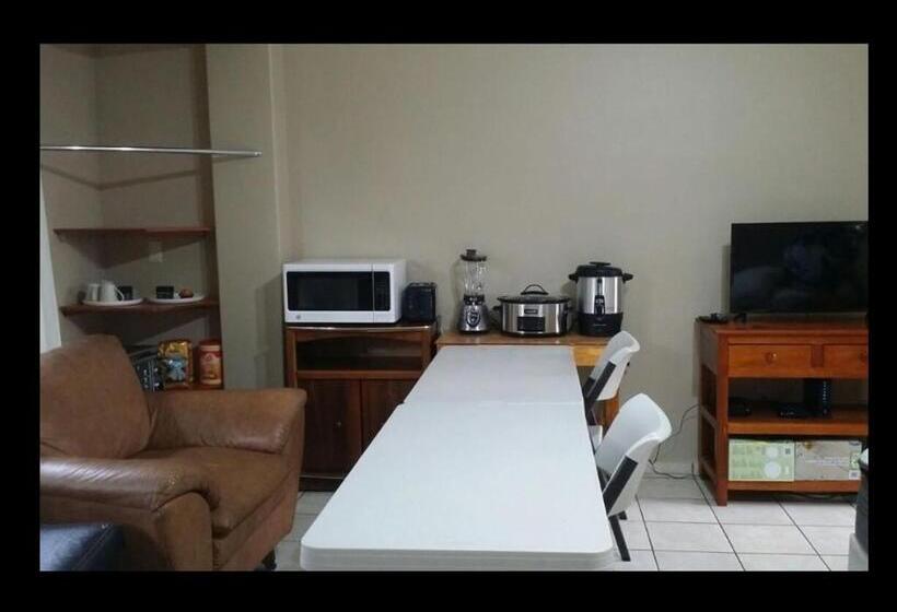 펜션 Ciudad De Mexico Unam Guest House Casa De Huespedes